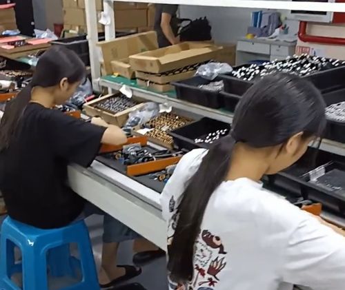 深圳工厂转移生产线到越南,断断续续生产一年多,没做几个产品